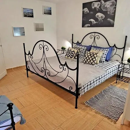 Casa Loro, Διαμέρισμα *