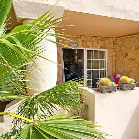 Casa Loro, 아파트 *